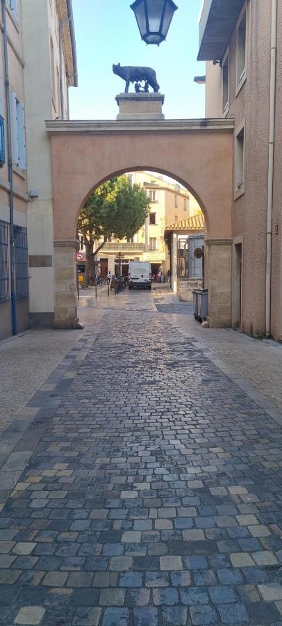 Beau Studio En Centre Ville Narbonne Exterior photo